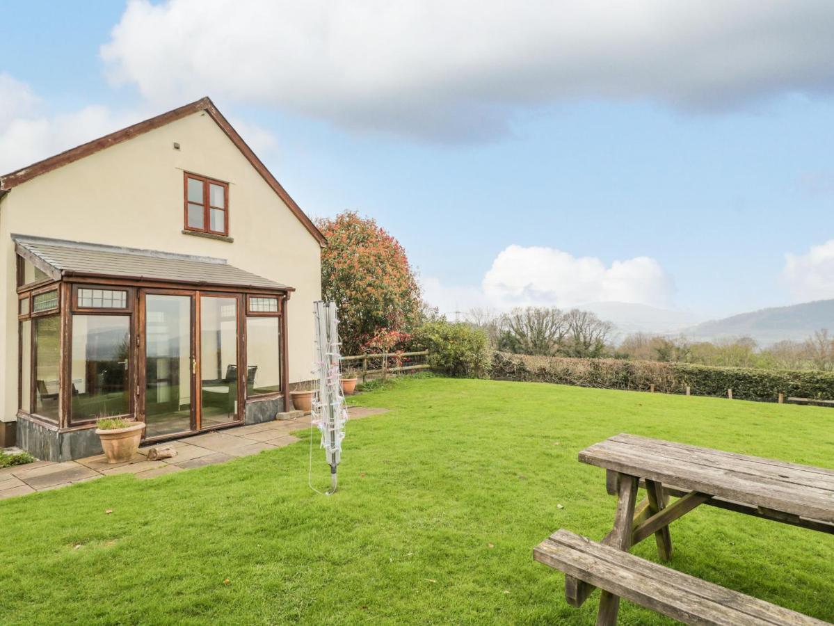 Penrose Cottage Gilwern Exterior foto